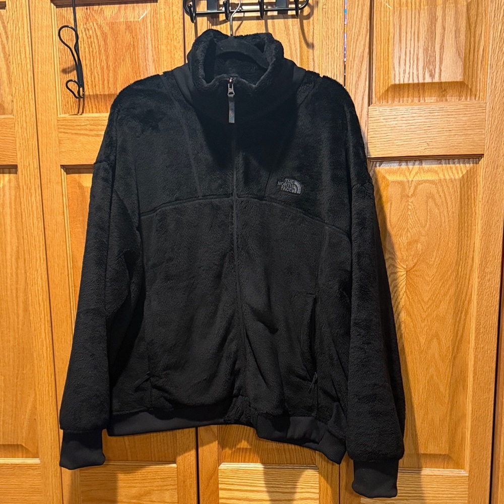 The North Face Plush Black Jacket- Osito Bomber -Women’s